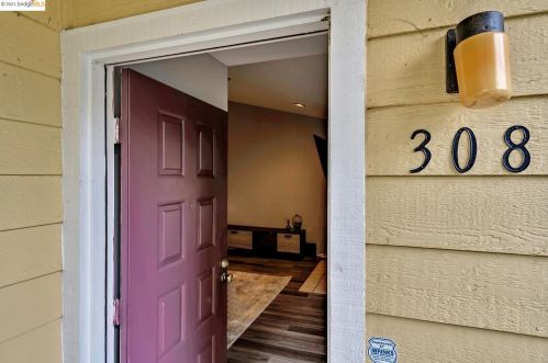 308 Dursey Dr, Pinole CA  94564-2665 exterior