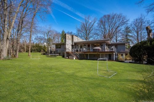 46 Lincoln Rd, Scarsdale NY  10583-7246 exterior