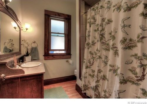 357 Corona St, Denver CO 80218-3940 exterior