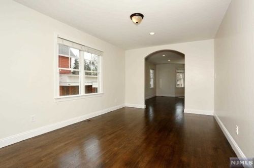 60 Madison Ave, Dumont NJ 07628-2317 exterior