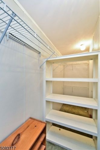 21 Twilight Trl, Belvidere NJ  07823-2905 exterior