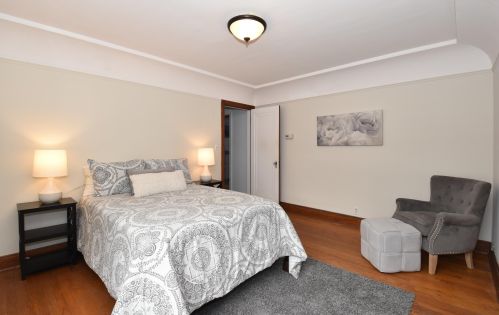 4453 Cramer St, Milwaukee WI 53211-1603 exterior