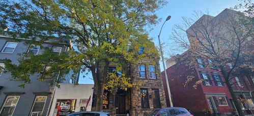 75 4th St, Easton, PA 18042-3530