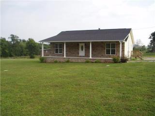 4274 Simmons Bluff Rd, Lebanon, TN 37090-7694