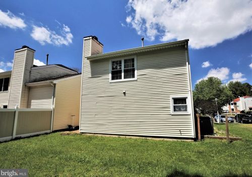 1 Allison Rd, East Windsor NJ  08520-2629 exterior