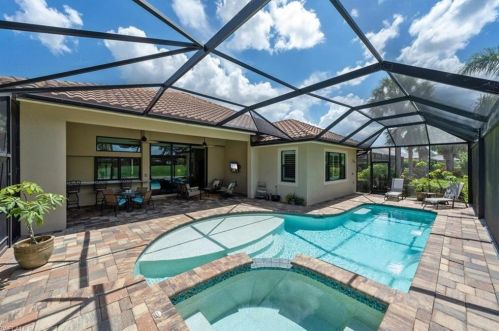 11925 Heather Woods Ct, Naples, FL 34120-4398