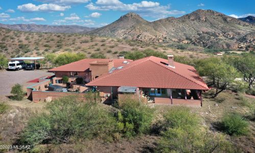 47 Sonoita Dr, Lochiel, AZ