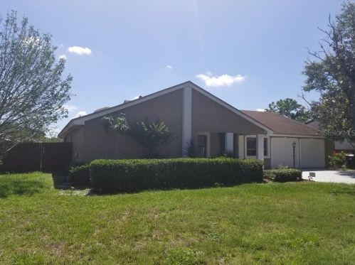 7323 Pinemount Dr, Orlando, FL 32819-4665