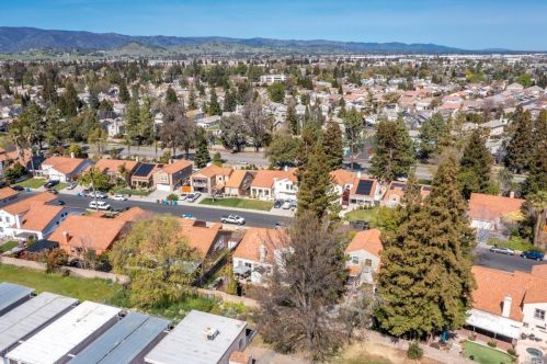 424 Stanford St, Vacaville CA  95687-4653 exterior