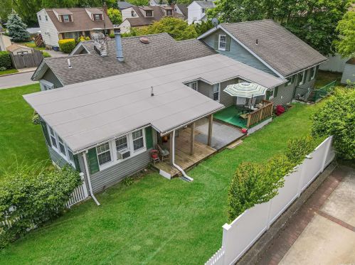 1600 Old Mill Rd, North Wantagh, NY 11793-3237