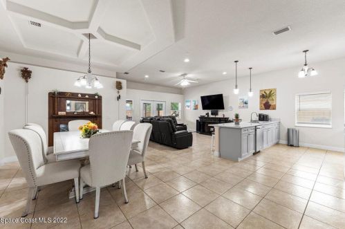 3949 Rolling Hill Dr, Titusville FL  32796-1107 exterior