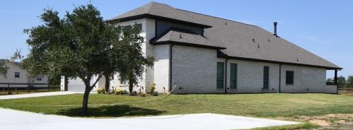 6331 Kamas Ln, Needville, TX 77461-9048