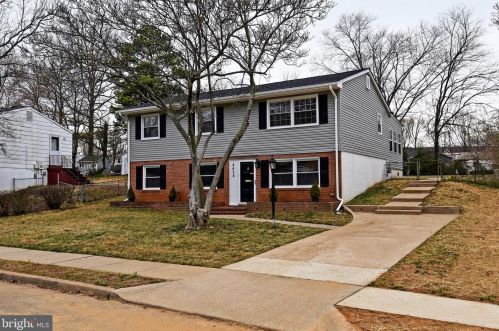 4608 Eastlawn Ave, Woodbridge, VA 22193-2606