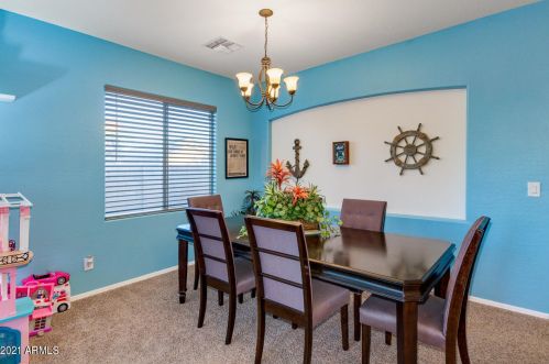 1637 Vineyard Plains Dr, Queen Creek AZ  exterior