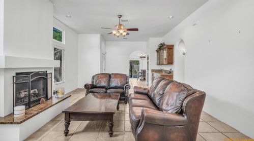 53740 Avenida Navarro, La Quinta CA  92253-5514 exterior