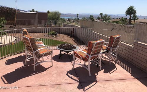 2461 Stroke Dr, Lake Havasu City, AZ 86406-7623