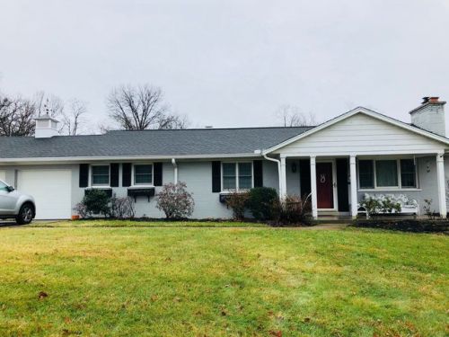 6277 Charity Dr, Cincinnati, OH 45248-3052