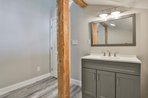 97 Lower Camp Rd, Northwood NH  03261-4305 exterior