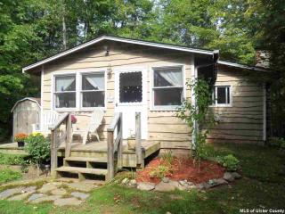 34 Baker Rd, Phoenicia, NY 12464-5343
