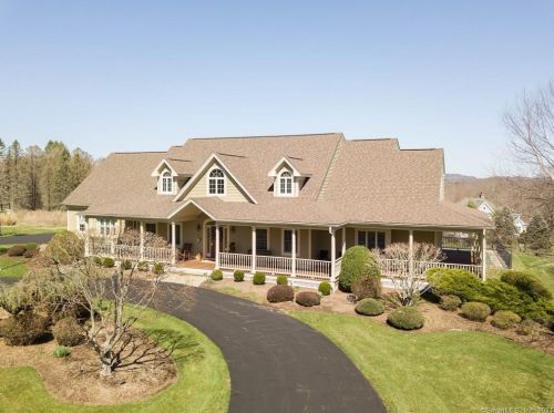740 Reservoir Rd, Cheshire, CT 06410-2936