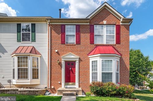 2606 Grayton Ln, Woodbridge, VA 22191-4766