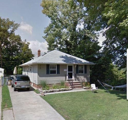 4158 20th St, Cleveland, OH 44109-3432