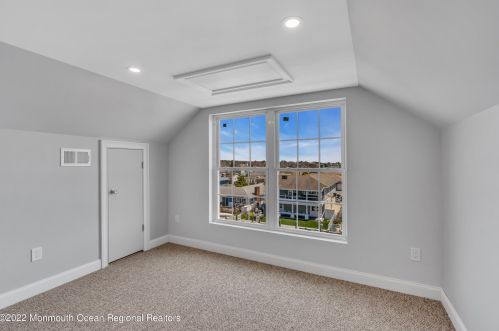 21 Halsey Dr, Bricktown NJ  08723-7510 exterior