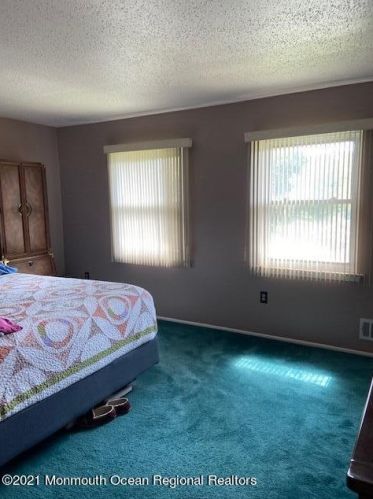 850 Shannon Ct, Bricktown NJ  08724-7145 exterior