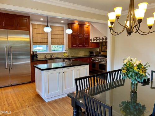 1205 Oak St, South Pasadena CA  91030-4416 exterior