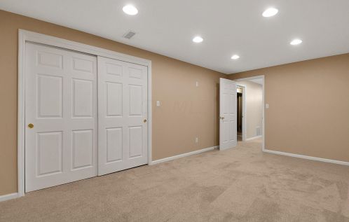 410 Green Apple Pl, Pataskala OH  43062-7453 exterior