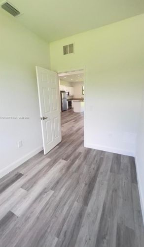 546 Aspen Ave, Lehigh Acres FL 33974-9613 exterior