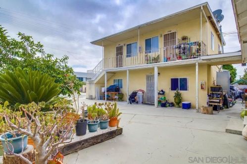 1704-08 D Ave, National City CA  91950-4536 exterior