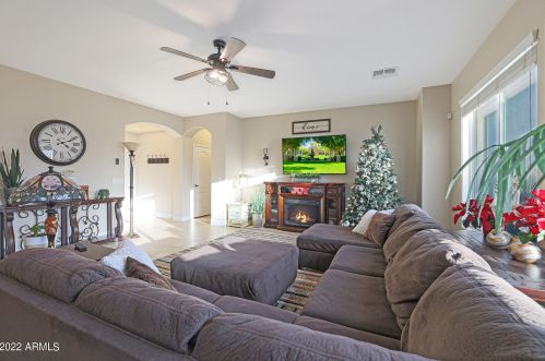 18241 Maui Ln, Sun City AZ  85388-7541 exterior