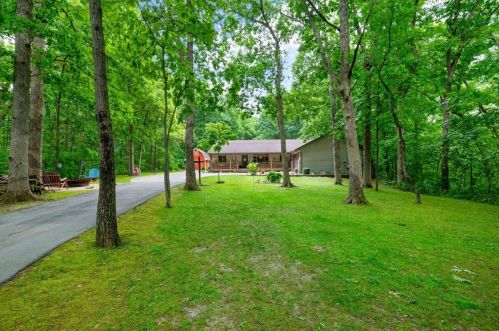 6201 117th Ave, Crown Point, IN 46307-8787
