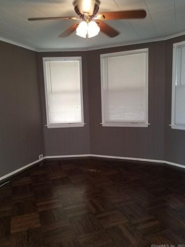 307 Marion St, Bridgeport, CT 06606-4614
