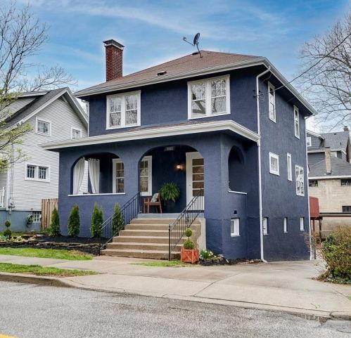 1327 Edwards Rd, Cincinnati, OH 45208-2753