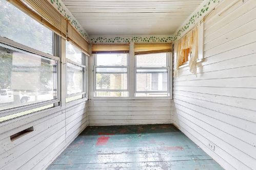 7421 24 Ave, Kenosha WI 53143-5705 exterior