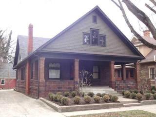 232 Elm St, Granville, OH 43023-1404