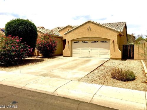 17834 Maui Ln, Sun City, AZ 85388-7551