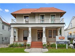 4407 Canal St, New Orleans LA  70119-5946 exterior