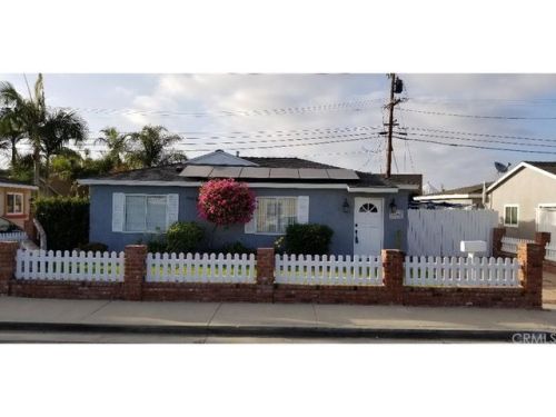 2451 247th St, Lomita, CA 90717-1512