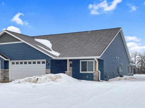 648 Kreekview Dr, East Farmington WI  54020-5860 exterior