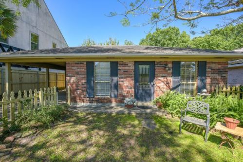 122 Steiner Rd, Lafayette, LA 70508-6002