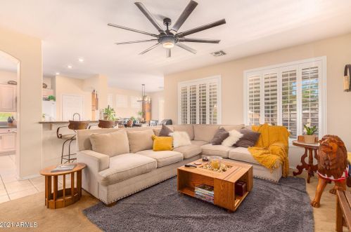 3232 Lexington Ave, Gilbert, AZ 85234-4120