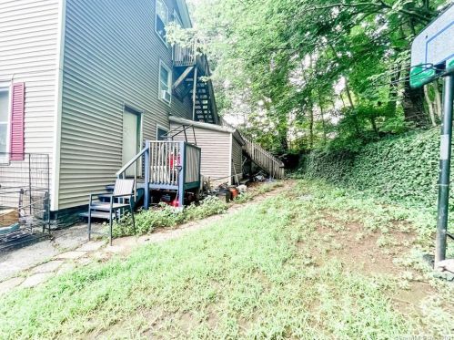 46 Grv St, Putnam CT  06260-2129 exterior