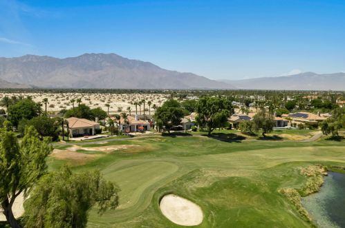 116 Via Las Flores, Rancho Mirage CA  92270-5205 exterior