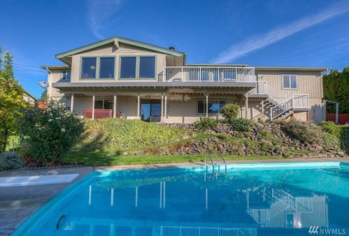 1013 Westmorland Dr, Wenatchee, WA 98801-1237