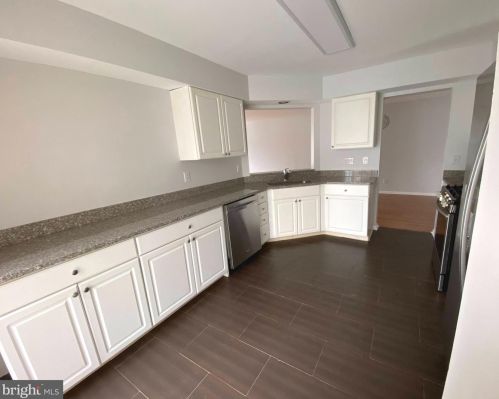 1408 Wharton Rd, Mount Laurel NJ  08054-5298 exterior