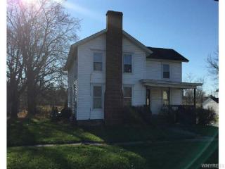 422 Center St, Medina, NY 14103-1605