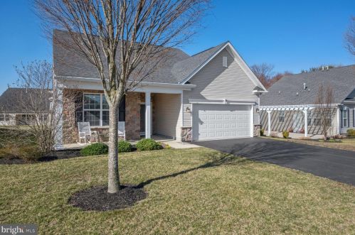 44 Shute Farm Ln, Clarksboro, NJ 08020-1018